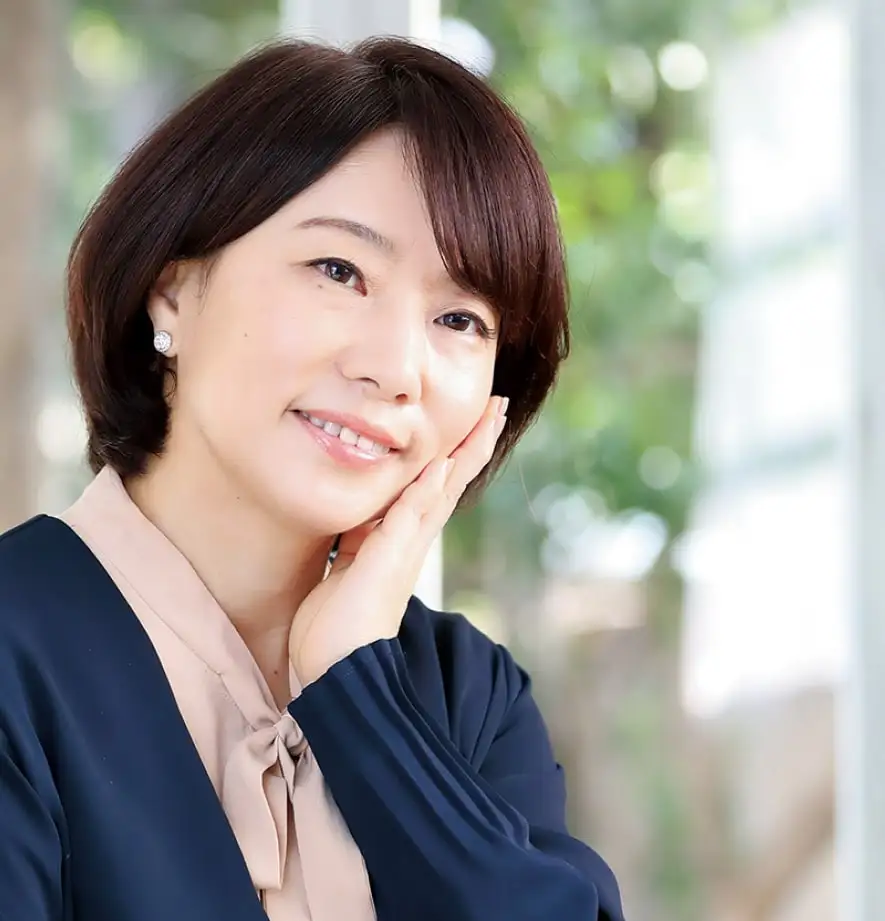 東 直子さん
