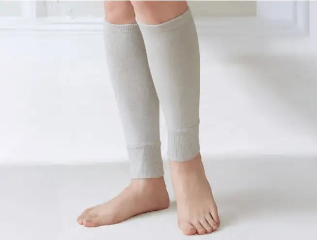 画像：フジヒートのレッグウォーマー