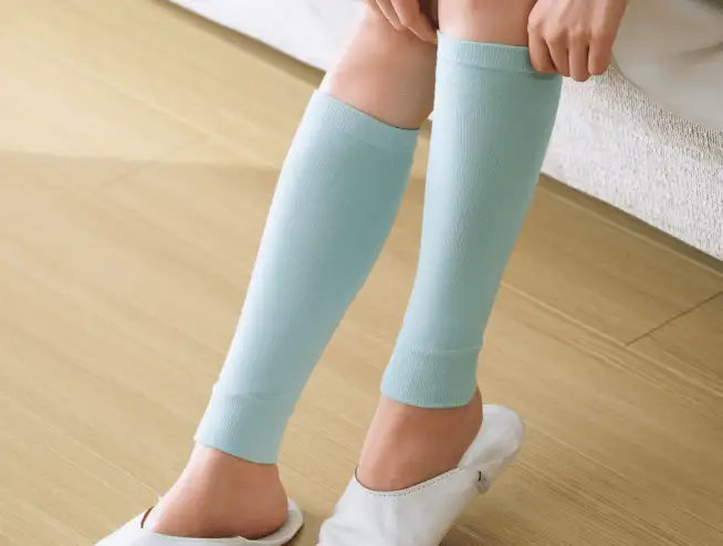 画像：フジヒートのレッグウォーマー薄地