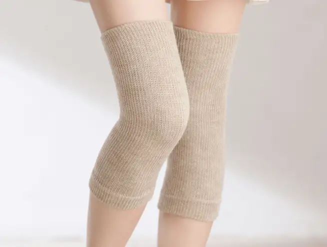 画像：フジヒートのサポーターひざ