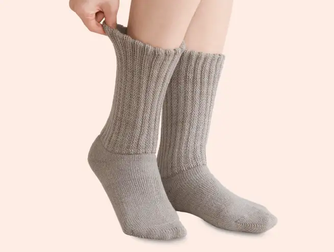 画像：フジヒートの厚手ソックス