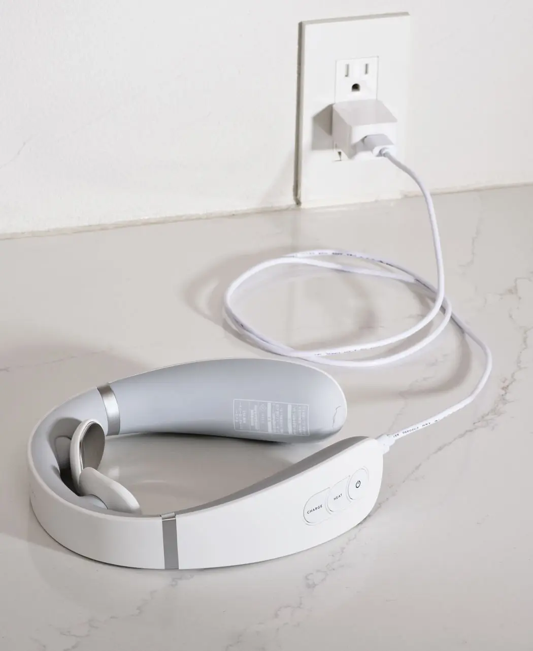 通販生活®USB端子つきACアダプター充電器｜【公式】カタログハウスの