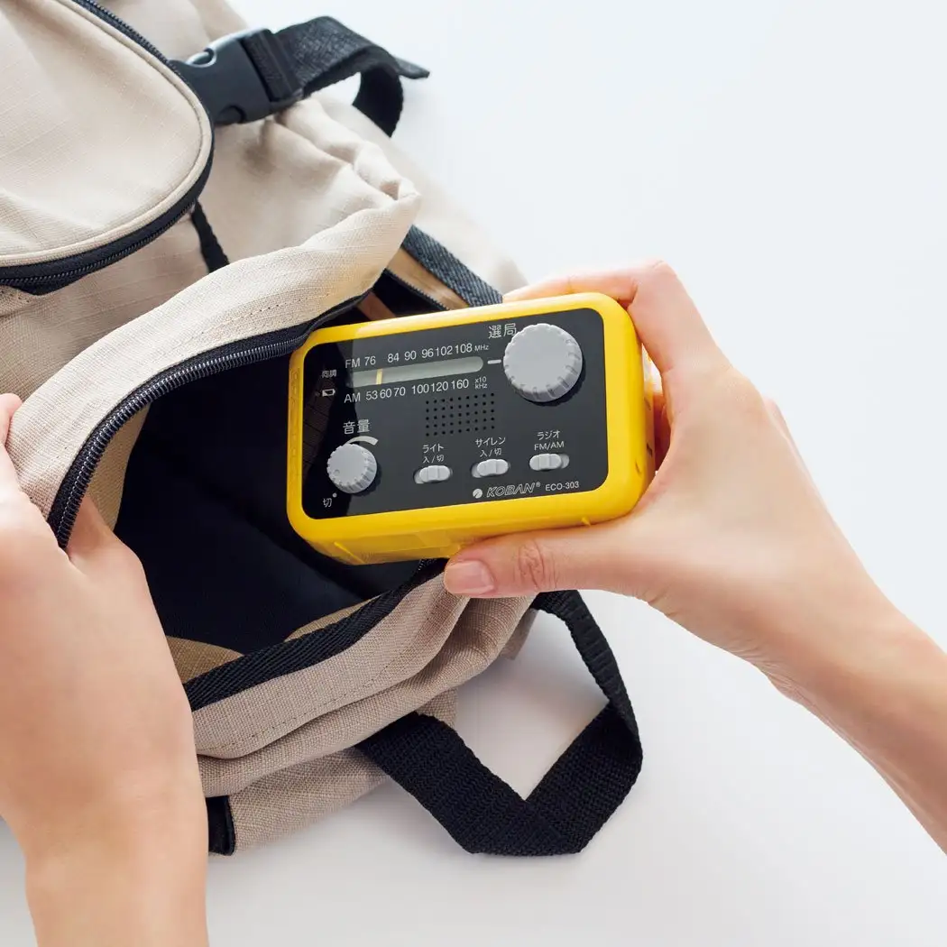画像：備蓄ラジオECO‐303