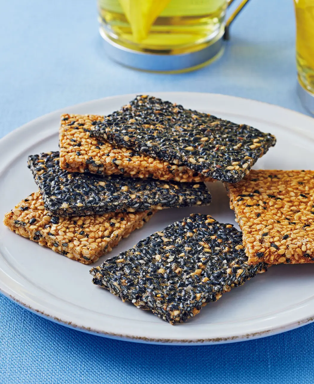 通販生活®1枚1200粒のゴマサブレ 20袋組（1袋6枚入り）｜【公式