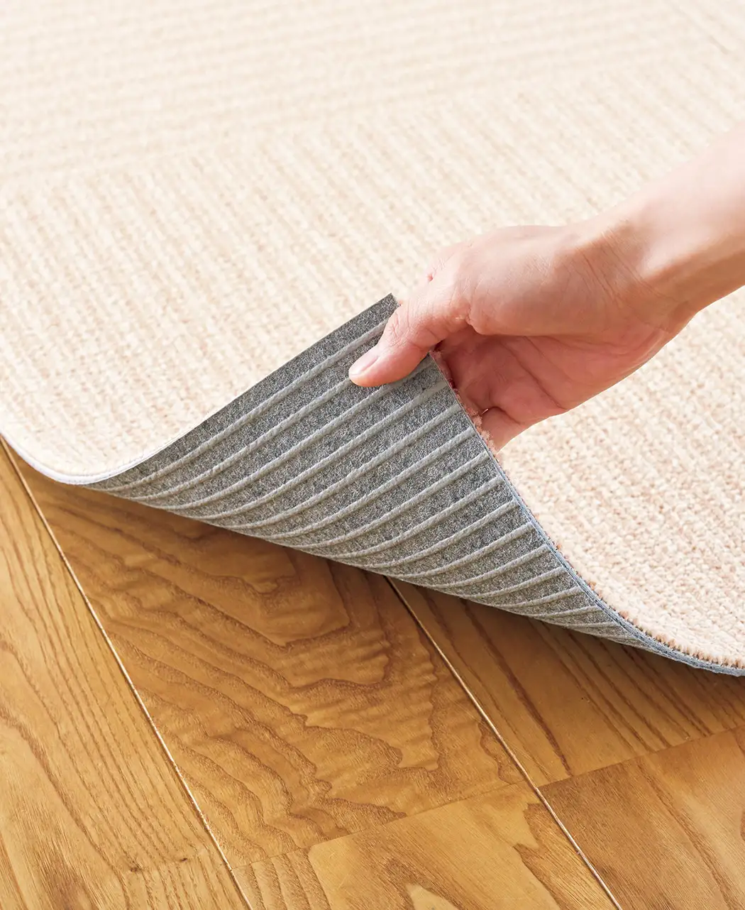 8時だよ 通販生活 すべり止めカーペット ホームタイル 公式 カタログハウスの通販サイト