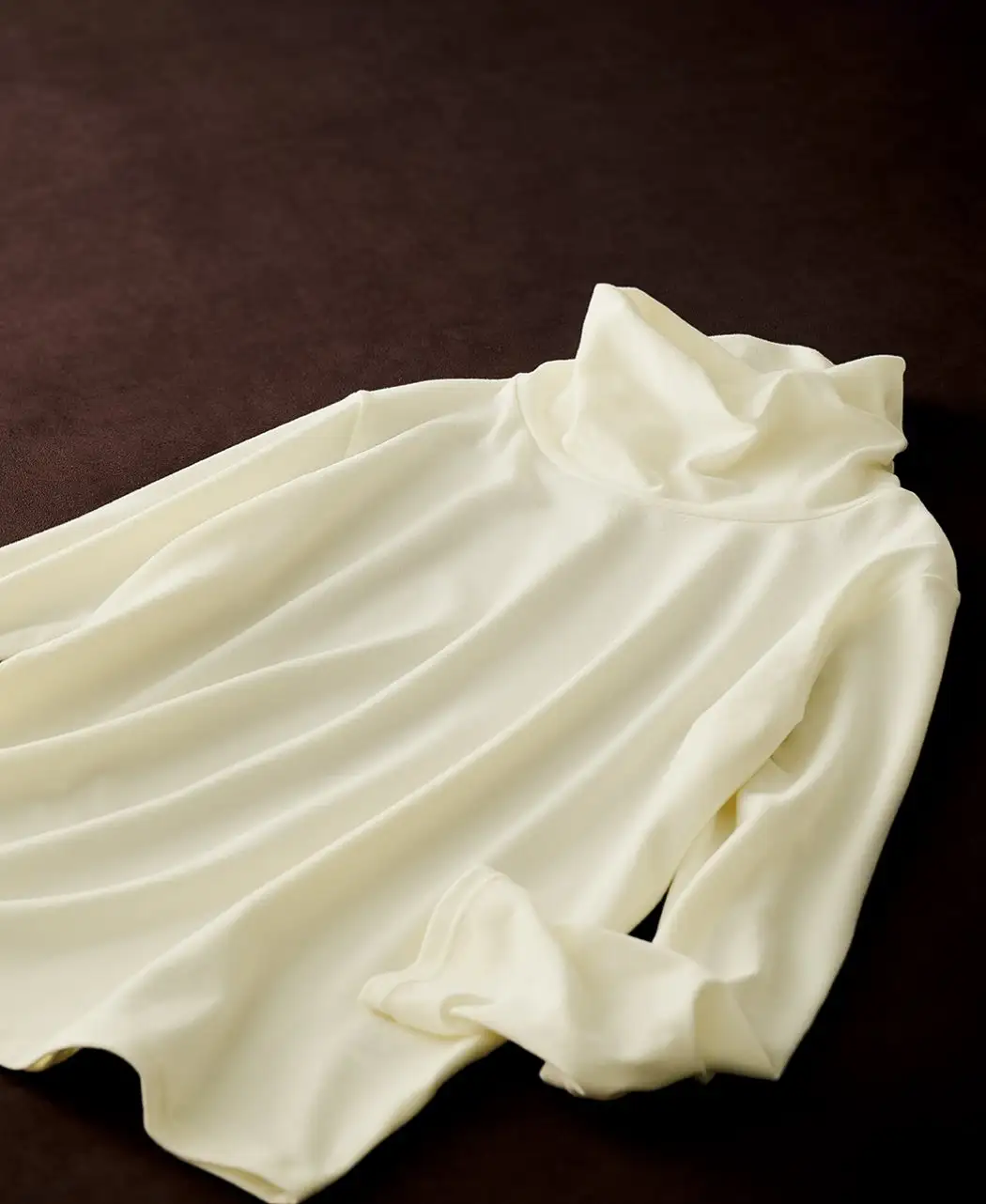 スエード調カットソー1