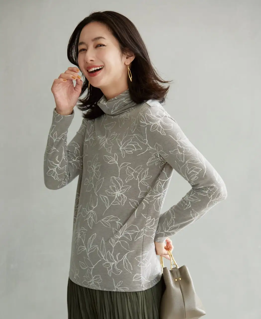 スエード調カットソー4