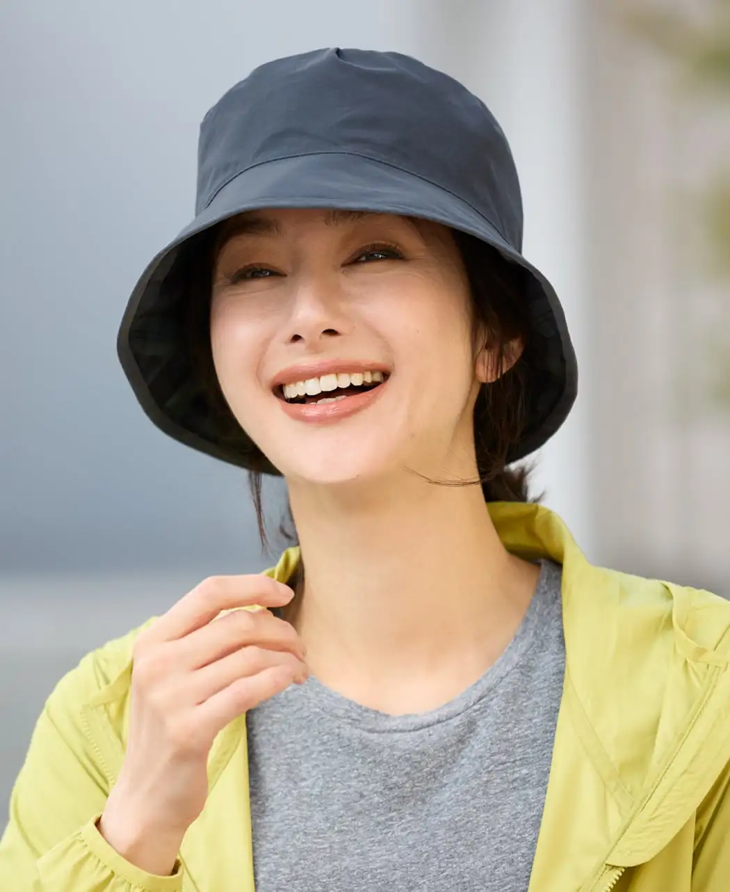 晴雨兼用手のひら帽子4