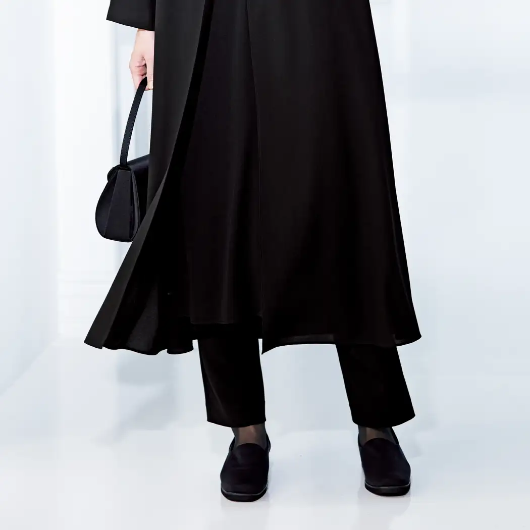 画像：フォーマルパンツ