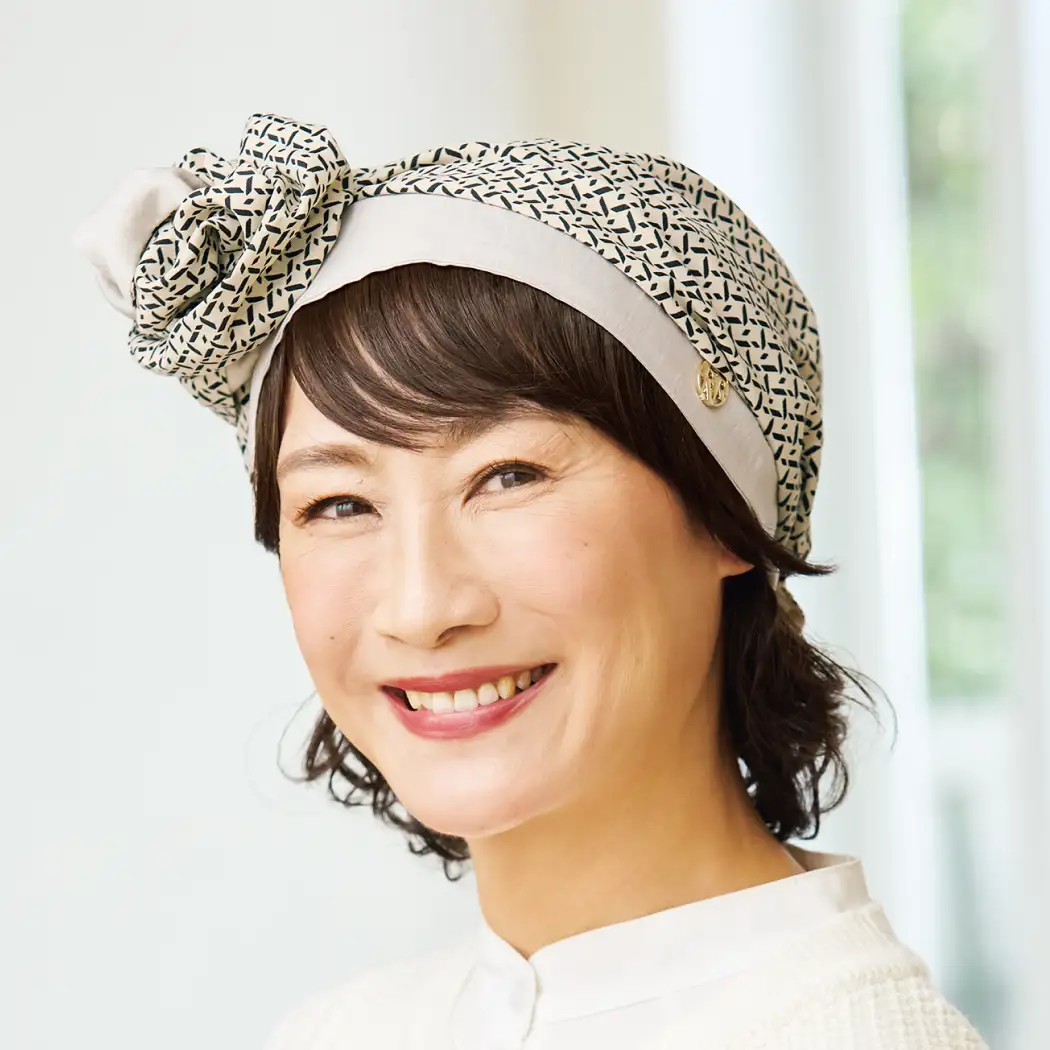 前髪ウィッグつき帽子