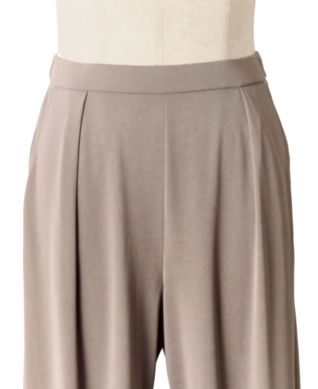 そよ風ワイドアンクル丈パンツ1