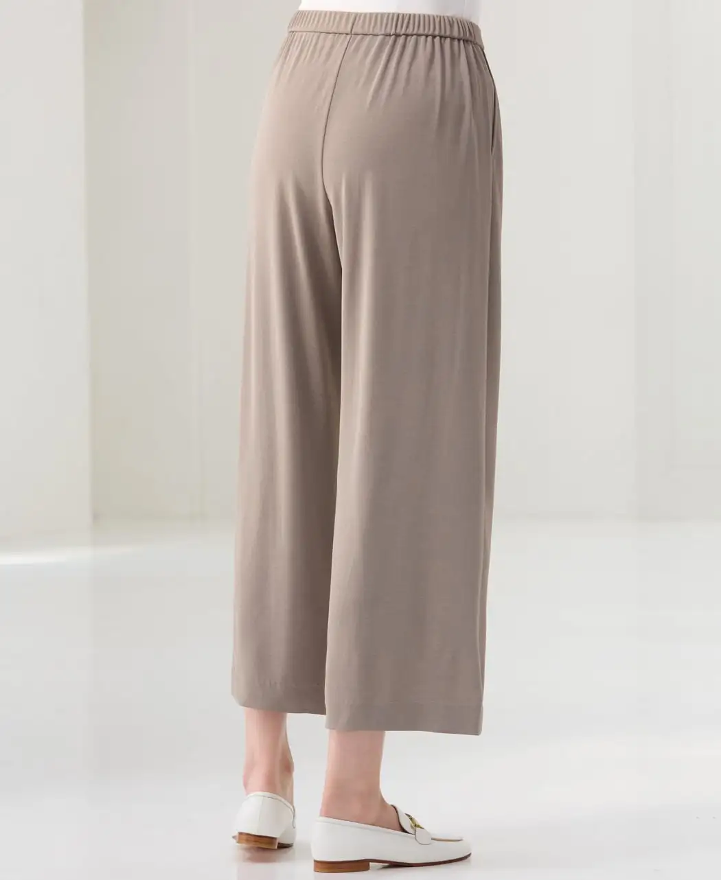 そよ風ワイドアンクル丈パンツ3