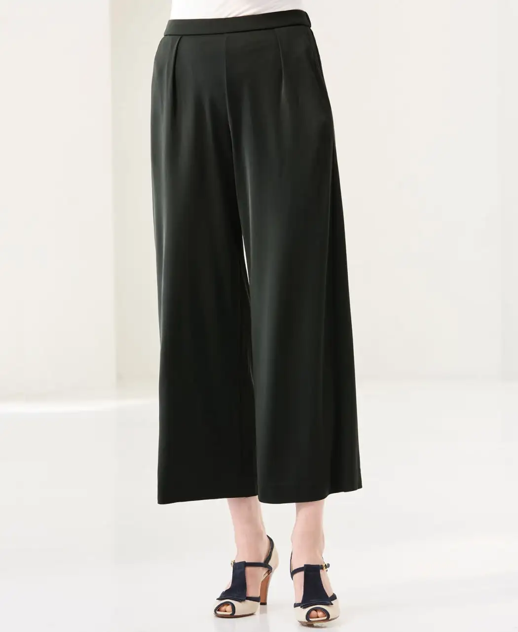 そよ風ワイドアンクル丈パンツ5