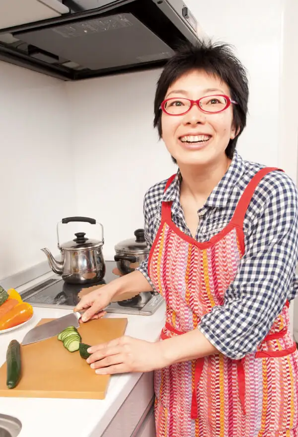山根 江理 さん