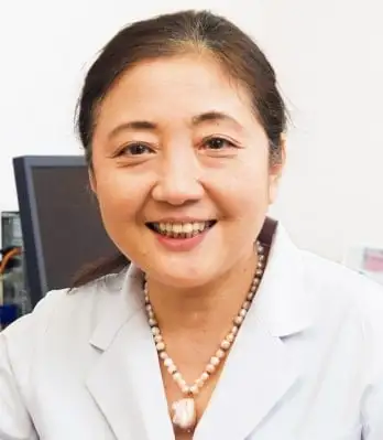 関東裕美先生