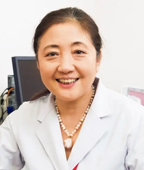 関東裕美先生写真