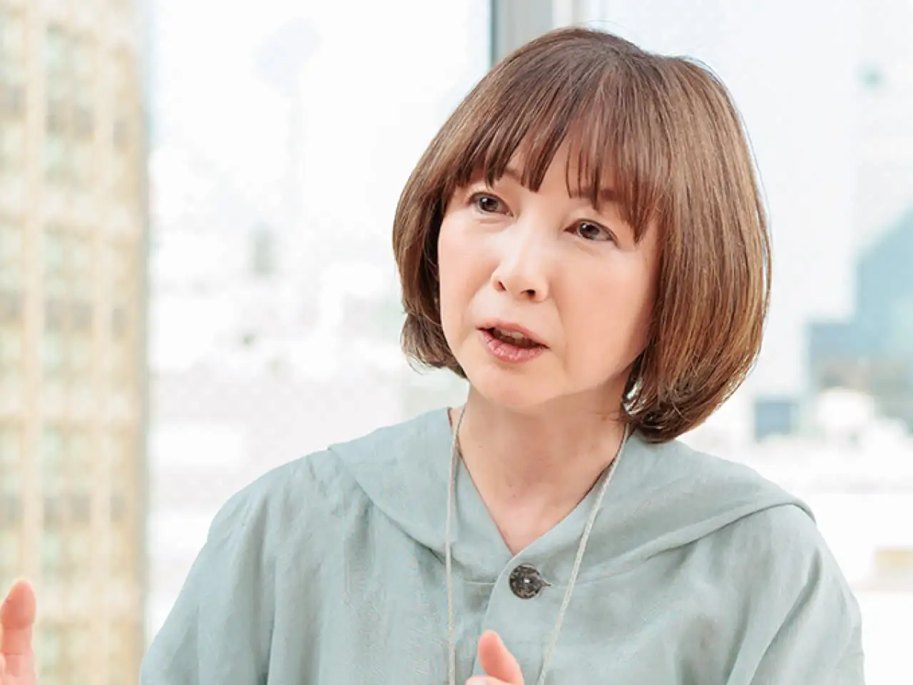麻木久仁子さん