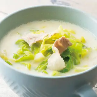キャベツと豚バラのスープ イメージ